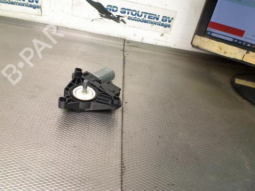 Used Left rear window motor Left rear window motor MERCEDES-BENZ C-CLASS T-Model (S205) C 250 BlueTEC / d (205.208) (204 hp) 33319375 33319375