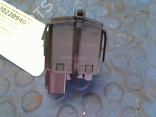 Switch RENAULT MEGANE III Grandtour (KZ0/1) 1.4 TCe (KZ0F, KZ1V) | BP13512076I30 