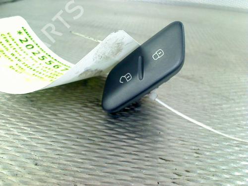 Used Switch VW POLO V (6R1, 6C1) 1.2 TDI (75 hp) 30874910