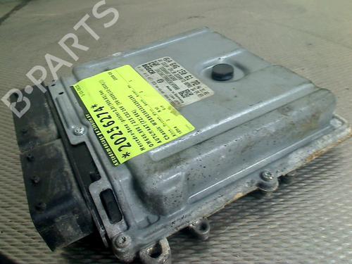 Engine control unit (ECU) MERCEDES-BENZ SPRINTER 3-t Van (B906) 215 CDI (906.611, 906.613) | BP31822867M57
