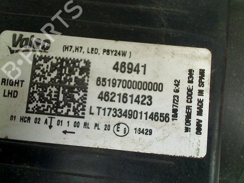Right headlight OPEL CROSSLAND X / CROSSLAND (P17, P2QO) 1.2 (75) | BP25729132C29 