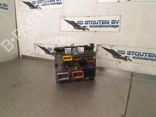 Used Fuse box CITROËN BERLINGO MULTISPACE (B9) 1.6 HDi 110 (112 hp) 31181111