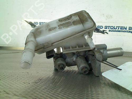 Brake master cylinder FORD FIESTA VI (CB1, CCN) 1.25 | BP25869198M77 
