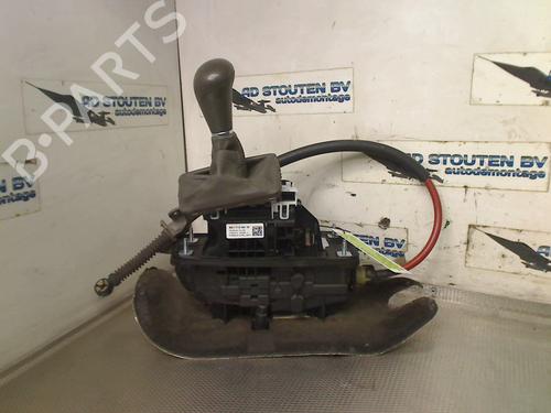 Used Gear lever AUDI Q5 (8RB) 2.0 TFSI quattro (211 hp) 31040064