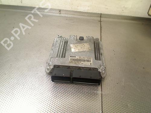 Used Engine control unit (ECU) Engine control unit (ECU) ALFA ROMEO 159 (939_) 1.9 JTS (939AXA1B) (160 hp) 33305500 33305500