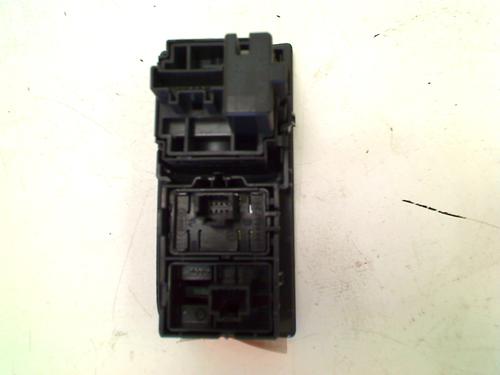 Used Switch RENAULT MEGANE III Grandtour (KZ0/1) 1.6 16V (KZ0U, KZ1B, KZ1U) (110 hp) 11306879