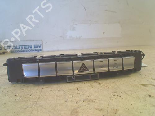 Used Warning switch MERCEDES-BENZ C-CLASS (W204) C 220 CDI (204.002) (170 hp) 13125825