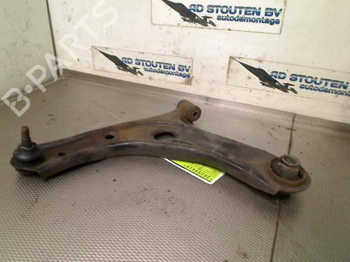 Venstre fortil bærearm CITROËN C1 II (PA_, PS_) 1.0 VTi 68 (69 hp) 30774424