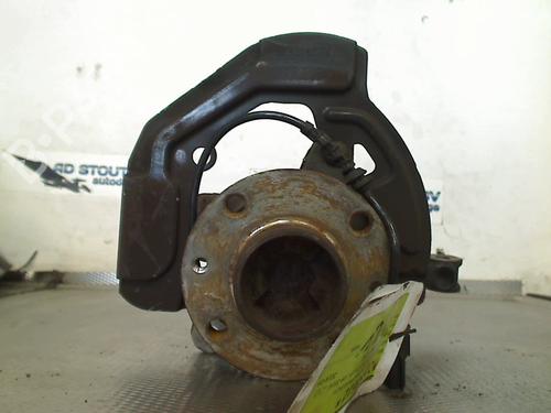 Venstre Styrespindel lagerhus RENAULT TWINGO III (BCM_, BCA_) 1.0 SCe 70 (71 hp) 30830486