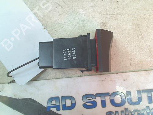 Warning switch HYUNDAI SANTA FÉ I (SM) 2.4 16V 4x4 | BP13125616I22 