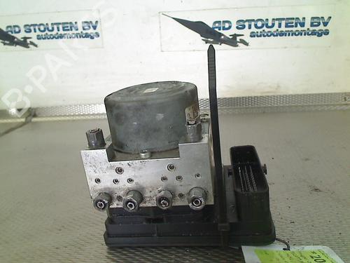Used ABS pump PEUGEOT 208 II (UB_, UP_, UW_, UJ_) 1.2 PureTech 100 (101 hp) 25782992