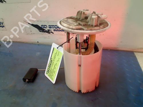 Used Fuel pump RENAULT MEGANE III Grandtour (KZ0/1) 1.5 dCi (KZ0C, KZ1A) (90 hp) 13087797