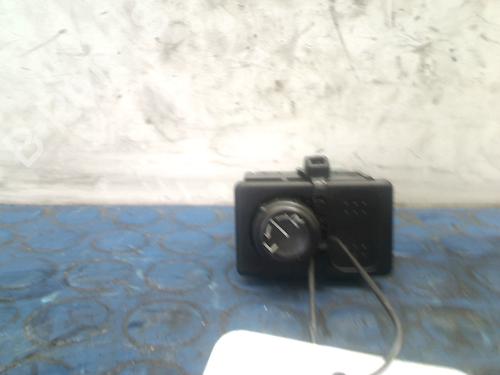 Switch NISSAN PRIMERA Hatchback (P12) 1.8 | BP11322994I30 