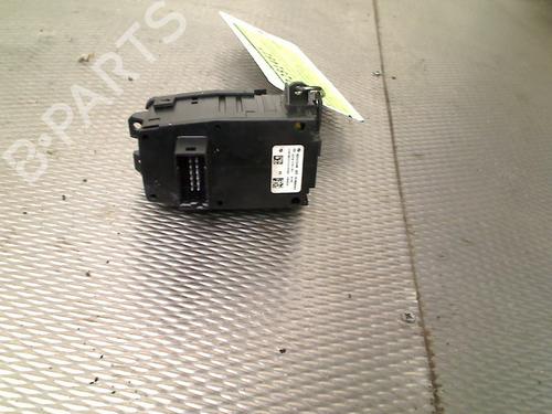 Switch BMW 5 (F10) 520 i | BP30610519I30 - Image 6