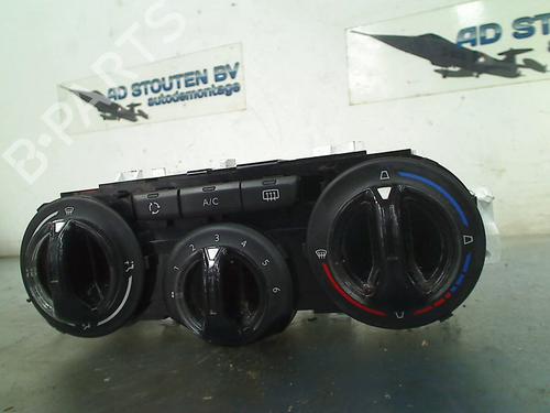 Climate control PEUGEOT 208 I (CA_, CC_) 1.2 VTI 82 | BP21192974I5 