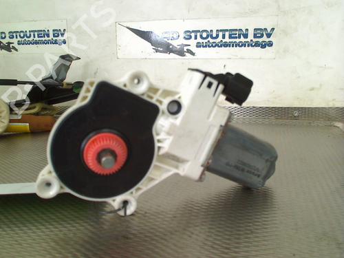 Left front window motor FORD FOCUS III 1.6 TDCi ECOnetic | BP29158067E21 