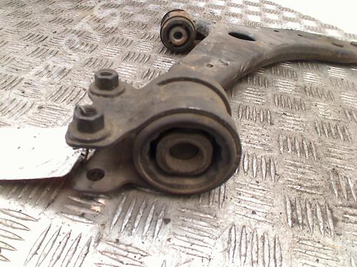 Right front suspension arm VOLVO S40 II (544) 1.6 D | BP11258087M13 