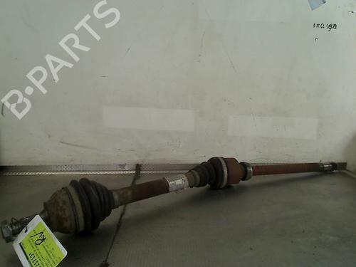 Used Right front driveshaft Right front driveshaft PEUGEOT 5008 (0U_, 0E_) 1.6 HDi (112 hp) 35981743 35981743