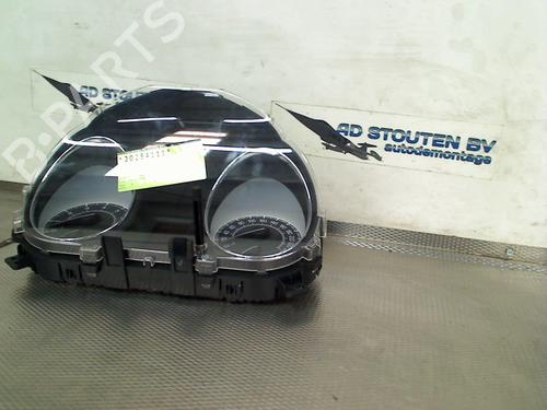 instrument-cluster-suzuki-kizashi-fr-2010-28491415 main image