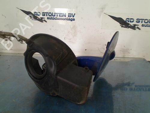 Fuel flap SEAT IBIZA III (6L1) 1.4 16V | BP13570769C131 
