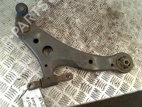 Used Right front suspension arm TOYOTA PREVIA II (_R3_) 2.4 (ACR30) (156 hp) 11258222