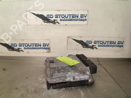 Engine control unit (ECU) PEUGEOT 308 SW II (LC_, LJ_, LR_, LX_, L4_) 1.6 BlueHDi 120 | BP28131341M57 