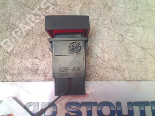 Warning switch HYUNDAI SANTA FÉ I (SM) 2.4 16V 4x4 | BP13125124I22 