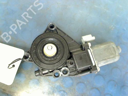 Left front window motor HYUNDAI i30 Estate (FD) 1.6 | BP19428480E21 
