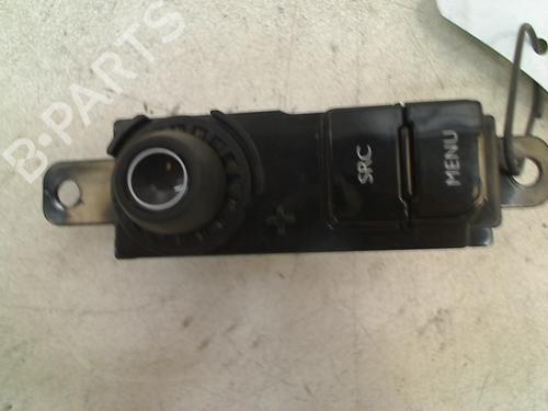 Switch PEUGEOT 208 I (CA_, CC_) 1.2 VTI 82 | BP13359267I30 