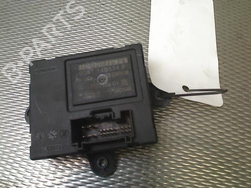 Used Electronic module VOLVO V70 III (135) 2.0 GDI (214 hp) 32041246