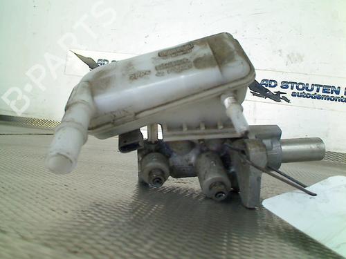 Brake master cylinder FORD FIESTA VI (CB1, CCN) 1.25 | BP25869198M77 