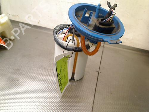 Used Fuel pump VW POLO VI (AW1, BZ1, AE1) 1.0 TSI (110 hp) 33011093