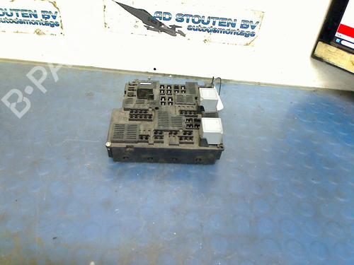 Boîte à Fusibles VOLVO XC60 II (246) T5 (250 hp) 31902363