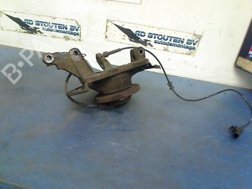 Used Right front steering knuckle FIAT 500 (312_) 0.9 (312AXG1A, 312.AXG11) (86 hp) 25754626