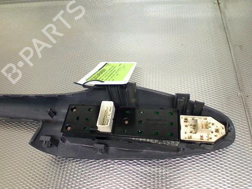 Left front window switch HYUNDAI TUCSON (JM) 2.0 | BP31306721I27