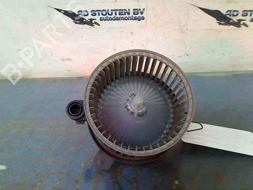 Heater blower motor OPEL KARL (C16) 1.0 | BP23238978M62
