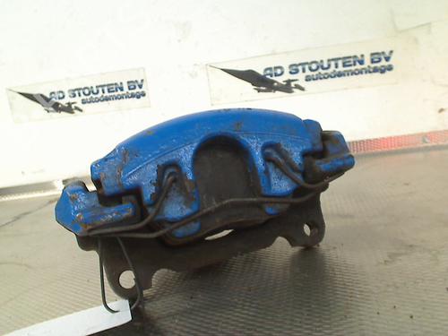 Etrier avant droit VW CADDY III Box Body/MPV (2KA, 2KH, 2CA, 2CH) 1.6 TDI (102 hp) 25851176