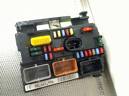Fuse box CITROËN C3 II (SC_) 1.6 HDi | BP31800579E1 
