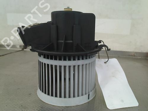 Used Heater blower motor Heater blower motor FIAT 500 (312_) 1.2 (312AXA1A) (69 hp) 33871936 33871936