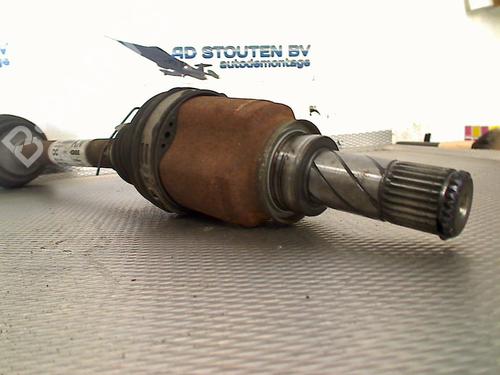 Left rear driveshaft RENAULT TWINGO III (BCM_, BCA_) 1.0 SCe 70 | BP30830494M40 