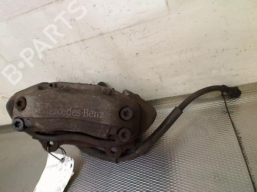 Pinça travão frente esquerda Pinça travão frente esquerda MERCEDES-BENZ S-CLASS (W220, V220) S 320 CDI (220.025, 220.125) (204 hp) 33840120 33840120