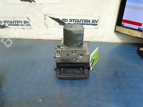 Used ABS pump MERCEDES-BENZ E-CLASS Coupe (C207) E 350 CDI (207.322) (231 hp) 18305414