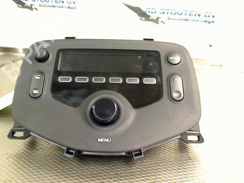 Used Radio TOYOTA AYGO (_B4_) 1.0 VVTi (KGB40) (72 hp) 30747745