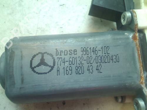 Front left window mechanism MERCEDES-BENZ A-CLASS (W169) A 160 (169.031, 169.331) | BP11302004C22 