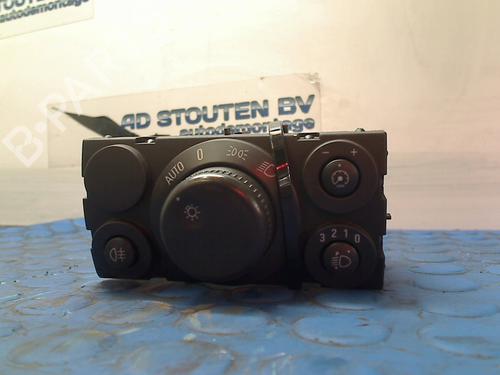 Used Headlight switch OPEL ASTRA H Estate (A04) 1.9 CDTI (L35) (100 hp) 11922738