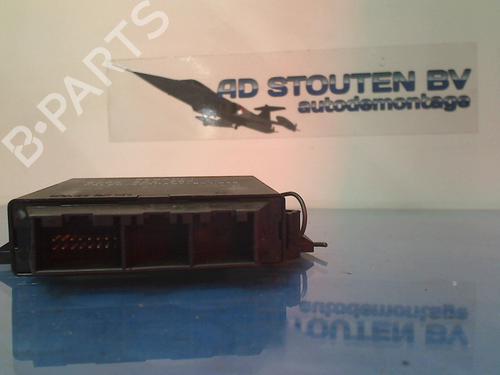 Used Electronic module RENAULT MEGANE II Estate (KM0/1_) 2.0 (135 hp) 11311935
