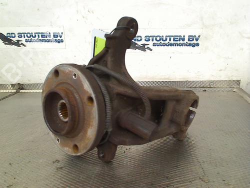 Right front steering knuckle CITROËN C4 CACTUS 1.2 VTi 82 | BP30167650M26