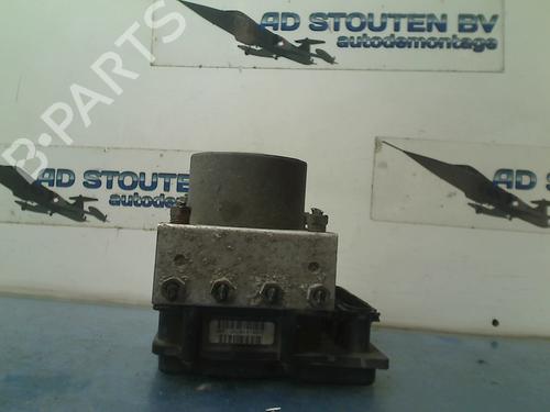 Used ABS pump CITROËN C1 (PM_, PN_) 1.0 (68 hp) 13548232