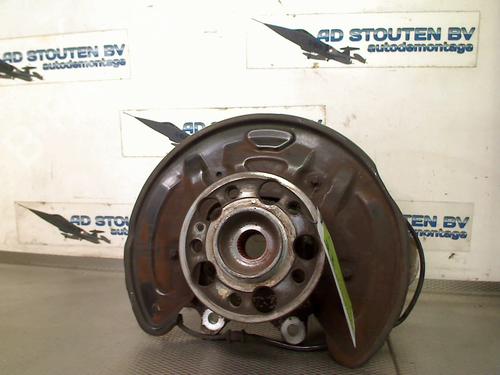 Achsschenkel rechts hinten für MERCEDES-BENZ C-CLASS (W205) C 350 e (205.047) (279 hp) 31263787