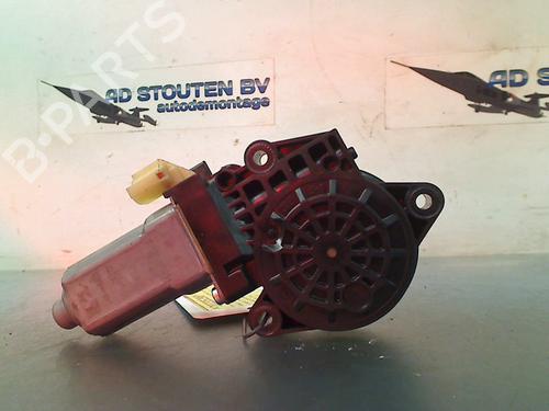 Left front window motor HYUNDAI TUCSON (JM) 2.0 | BP18525753E21 